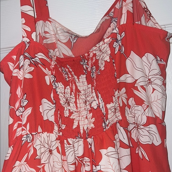 Floral Coral and White Sundress - Picture 7 of 8